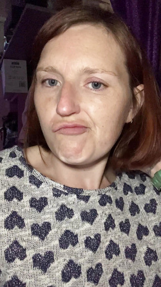 MistressWriggler: 防水ケースとカテーテルを使用して携帯電話で直接小便をしたいアウトテイク失敗ビデオ