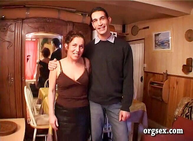 Orgsex: Marie và Khaïs, cặp đôi nghiệp dư thực sự