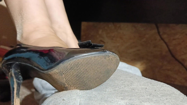 StrongSrg: Il capo punisce il suo autista per gli errori