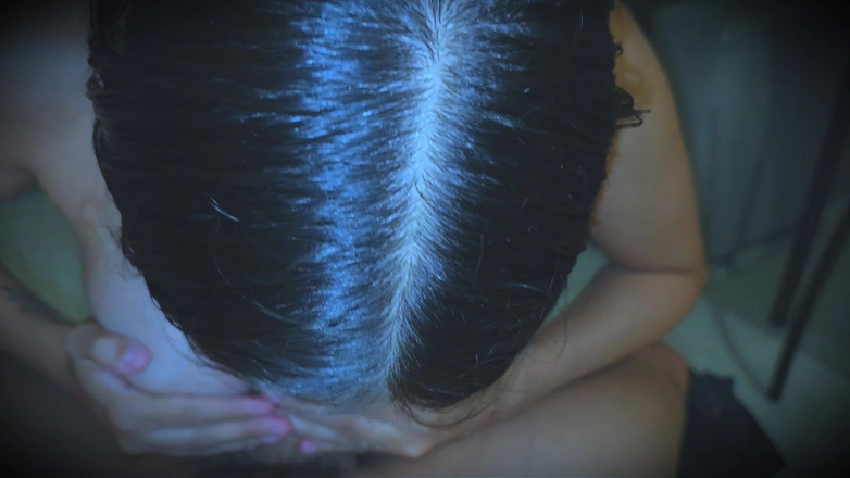 LoverDevilx: Zdesperowana dla ogromnego kutasa, daje duże lodzik, dopóki nie dostanie...