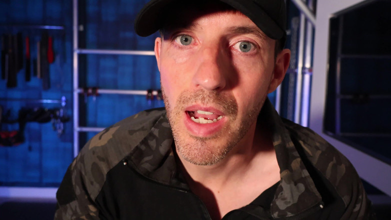 TomBakerBDSM: POV Tom Baker - Skonsumuj każdą kroplę mojego sikania (4k)