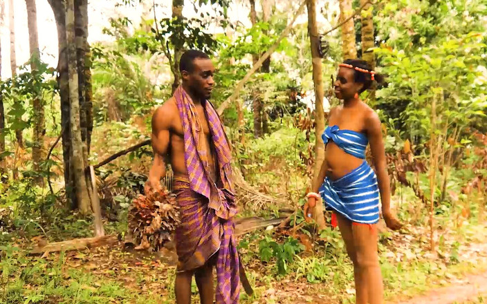 Epicafri: 乡村体验 - 我用一根巨大的鸡巴迎接了一个饥渴的老人