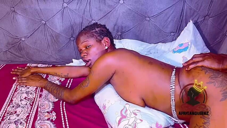 Africankween: Awek bertatu merintih kuat dikongkek