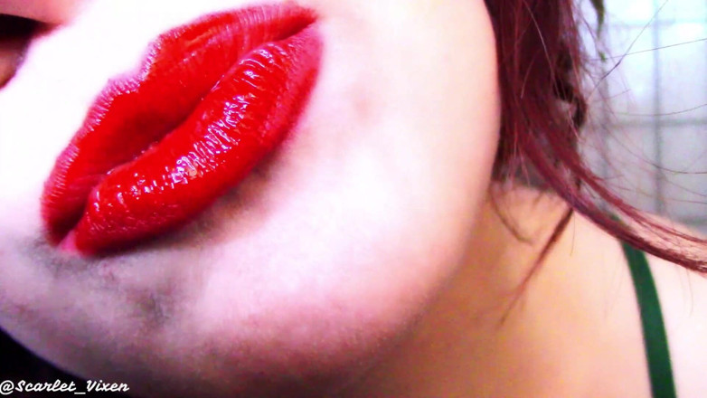 Scarlet Vixen: Executrix Ivy Grants Your Wish