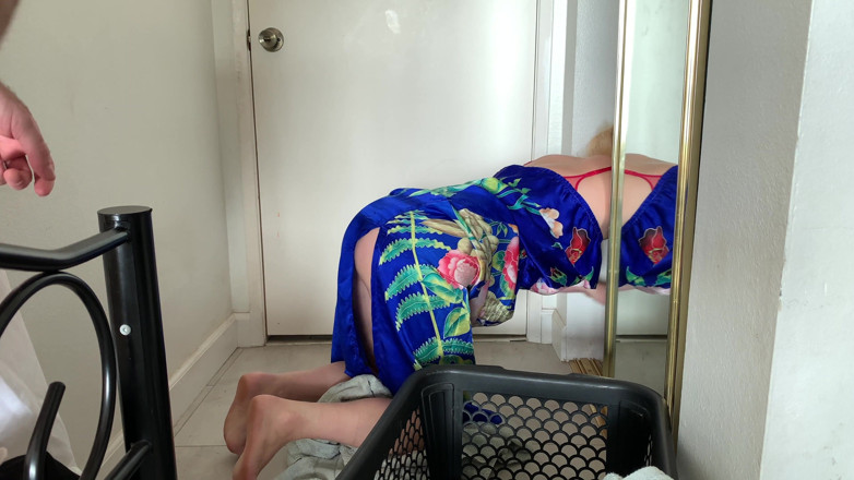 Erin Electra: Stepmom Helps Horny Stepson