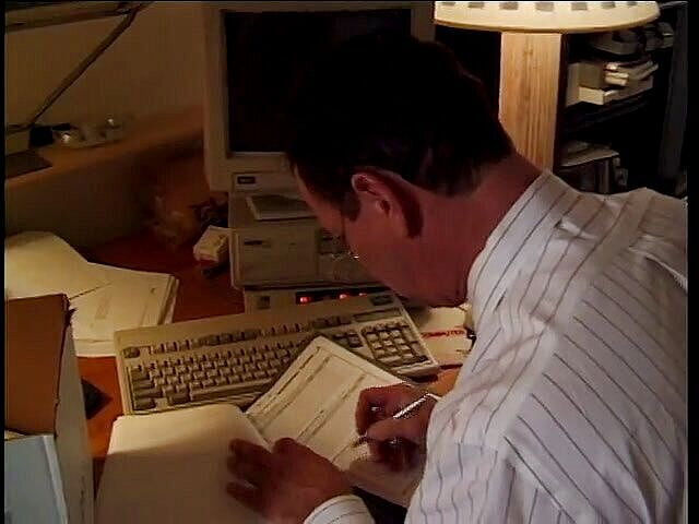 Redhead Beauties: Nadržený šéf miluje šukání mladé zrzavé dívky.