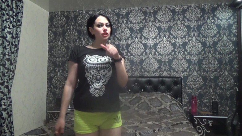 Goddess Misha Goldy: Humiliation, biceps worship, goddess worship for you ! Obey wallet!