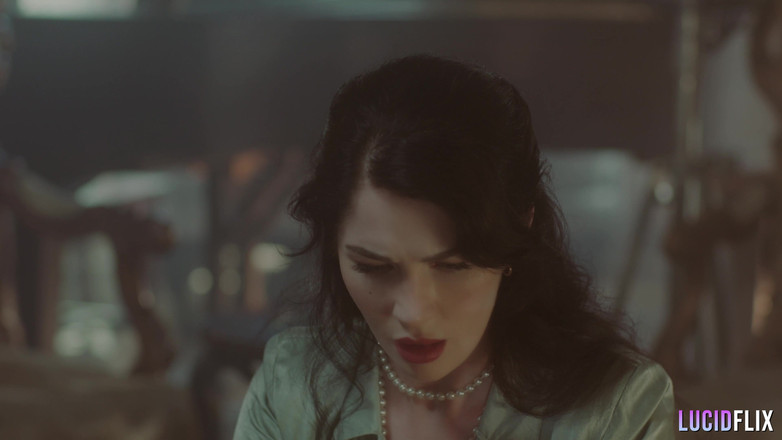 Lucid Flix: Lucidflix在镜头后与octavia red的眼睛