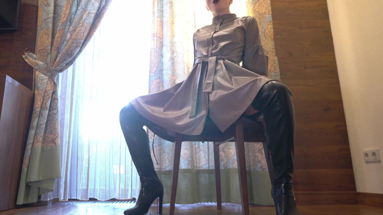 Ruda Cat: Riding cock in leather dress, leather gloves and leather boots