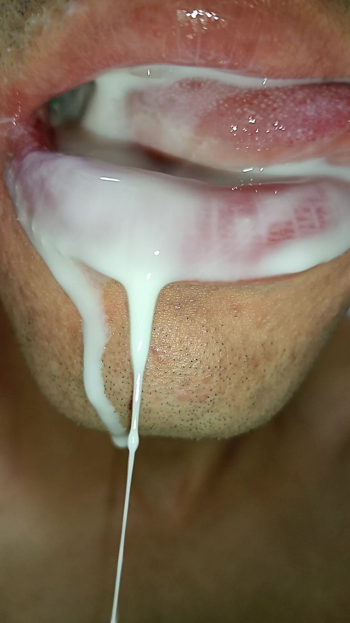 Rey rey: Adoro la sborra in bocca, lingua lunga lingua, bacio, six...