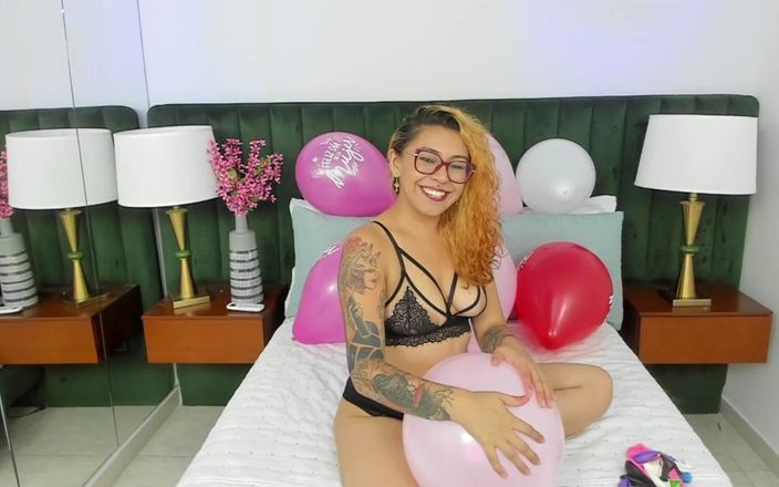 Nia Cavallini: Looner Girl Enjoy Hers Balloons