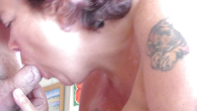 Sex hub couple: Cận cảnh John được jen thổi kèn