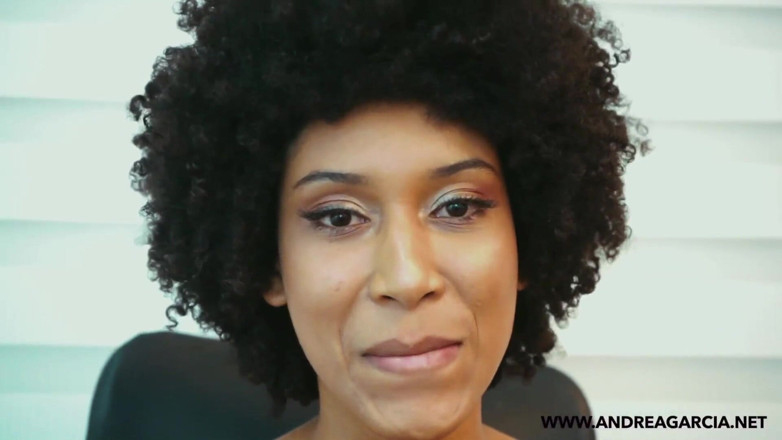 Santalatina: Ebony talent