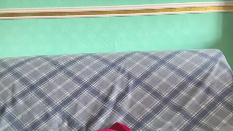 Loly Lola: Podoba ci się? Daj mi znać. Czy mnie pieprzysz?