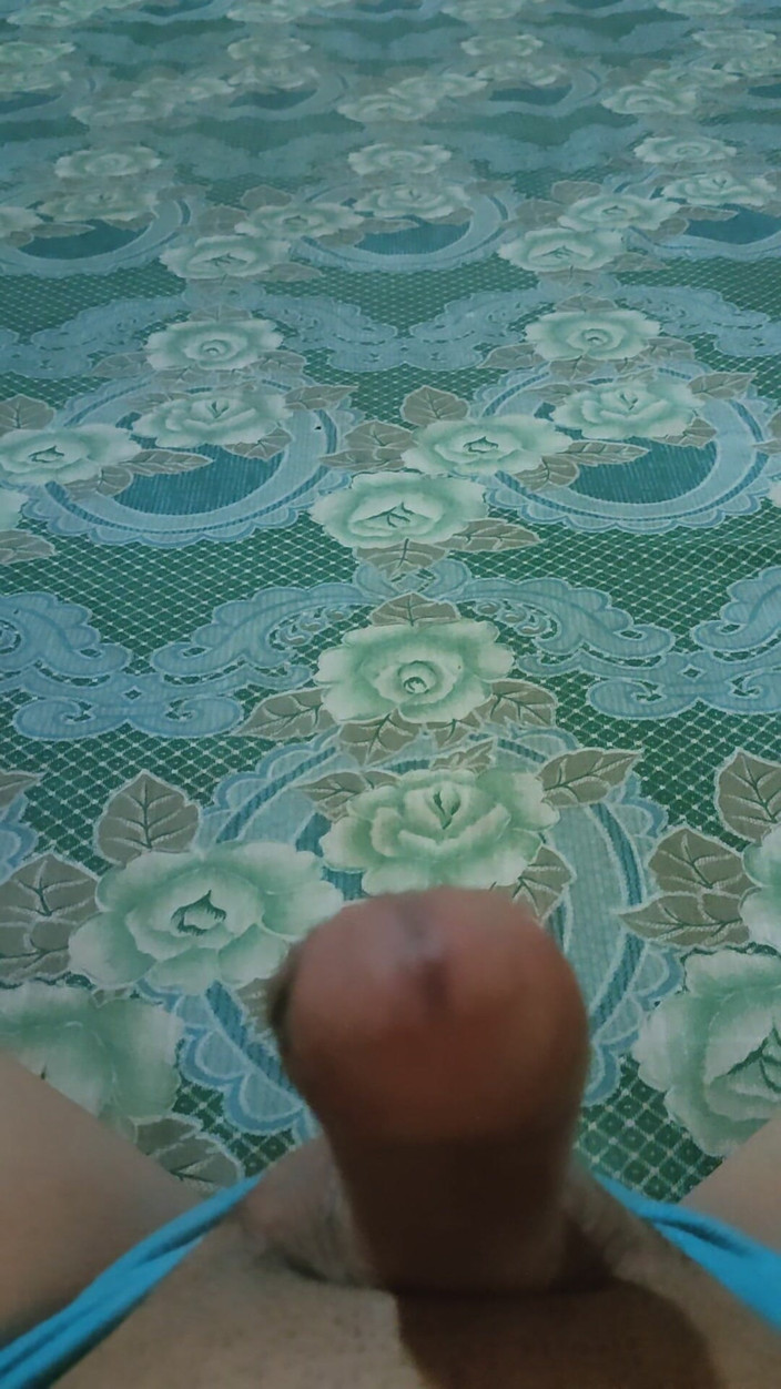 ArchAss: Помоги мне подрочить!