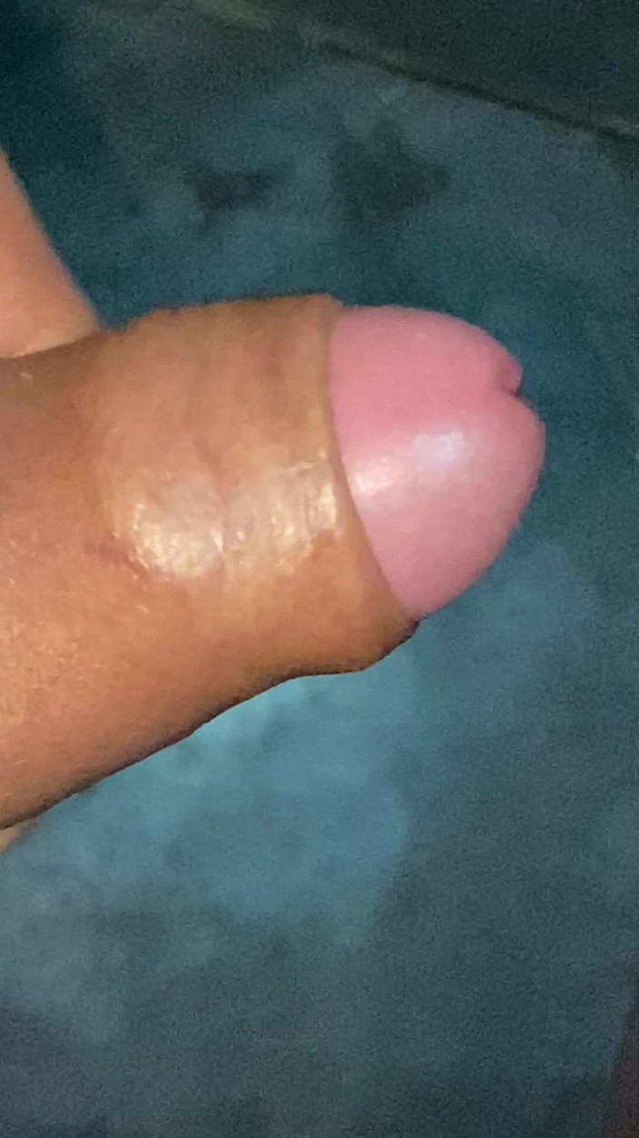 Shonai: 집에 아무도 없을 때 차를 가져오는 데 다른 즐거움이 있습니다.