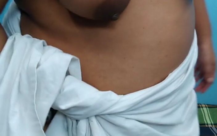 Aria Mia: Fille asiatique, vidéo sexy