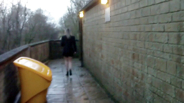 Movies by Louise: Toilet pria - film