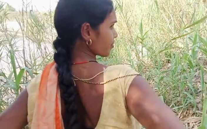 RadhaDevi: Desi india scopa nella giungla video