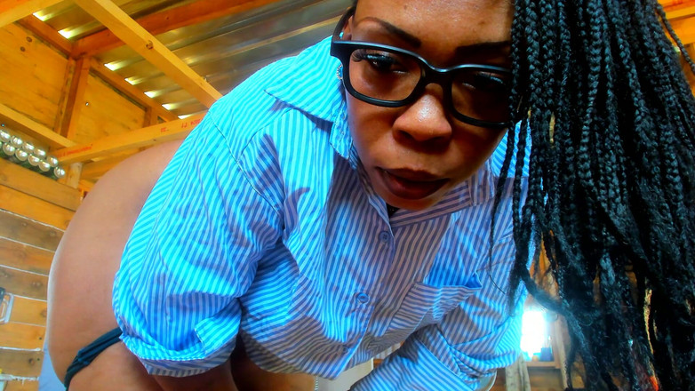 AnalEbony: Nevlastní máma Milker Role-play...