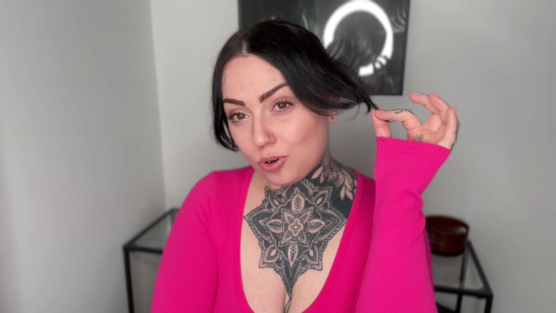 Miss Valentina: Slab pentru părul negru