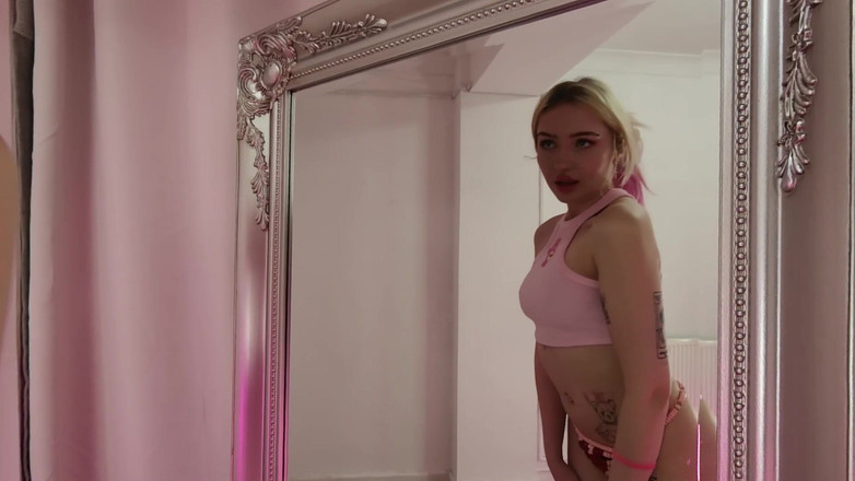 Jimmy Draws: Kitty marie - dildo dan cermin