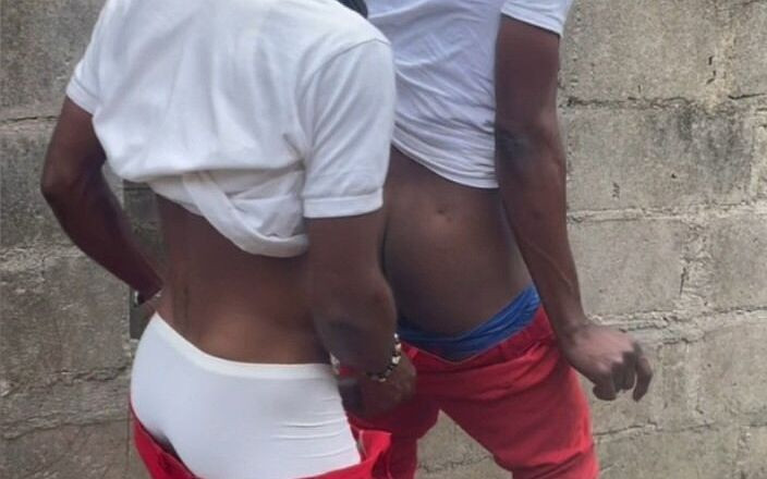 Chief_daddyy: Dva starší prefekti ošukané během přestávky