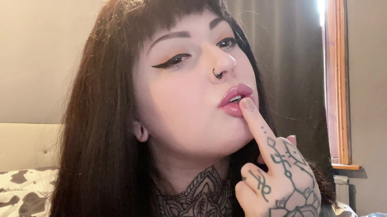 Miss Valentina: Findь