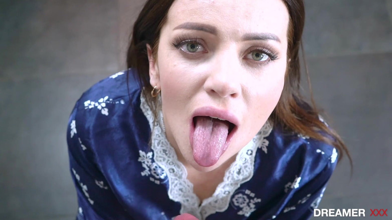 Luna Roulette: 口の中に射精して飲み込むコンピレーション