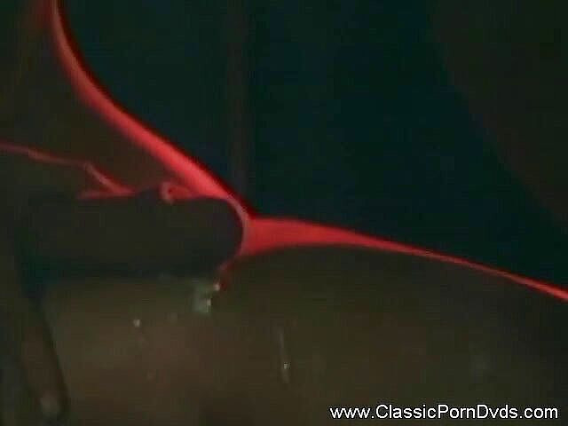 Classic Porn DVDs: Милая милфа сосет и скачет на члене на кровати