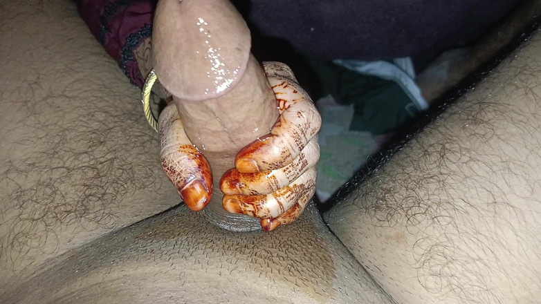 Payal in sex: Minha namorada massageou meu pau no Ano Novo.x