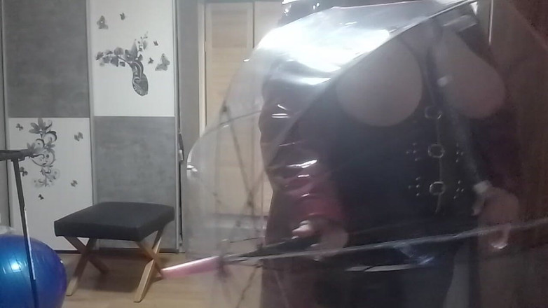 tammara big: 今日は傘に水をかけて