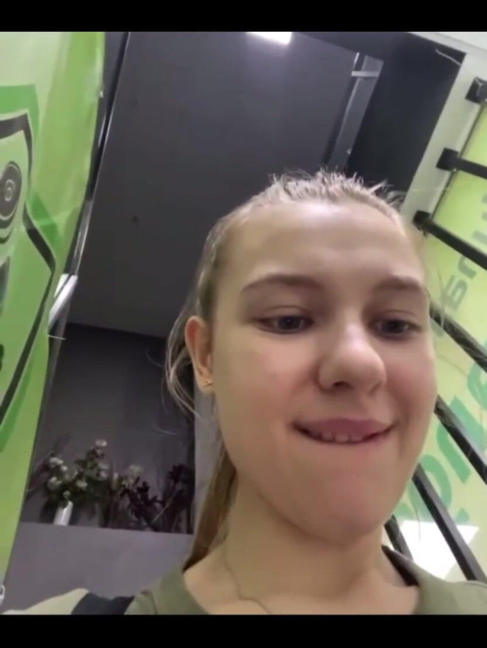 JuiceLussie: Extreme Masturbate in the Public