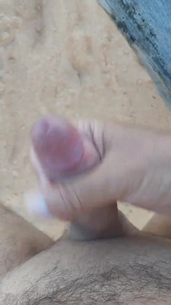 Ladysilvas: Ladysilva il mio cazzo caldo sulla spiaggia