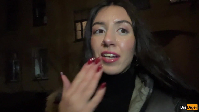 Dis Diger: Ruined Makeup Cum on Face - Public Cumwalk on Street Fur...