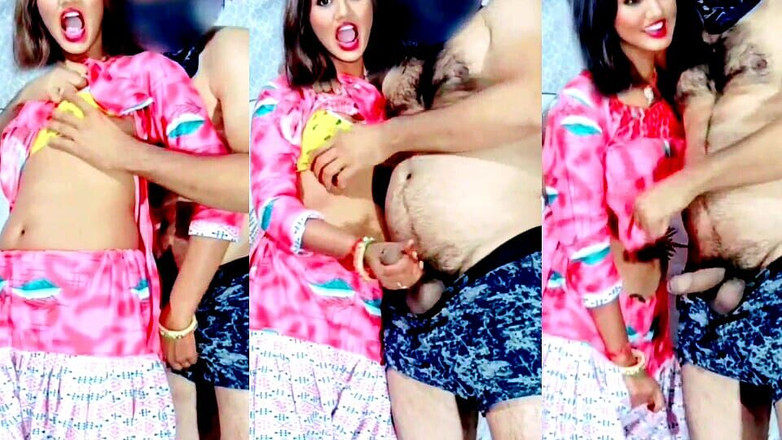 Rakul008: Primo orgasmo bella studentessa indiana dopo la scuola chiama il...