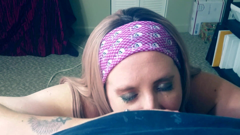 Kennedy Channing: milf(chodne laayak mammi) sauteli mammi stanon se chudaee maila gahra...