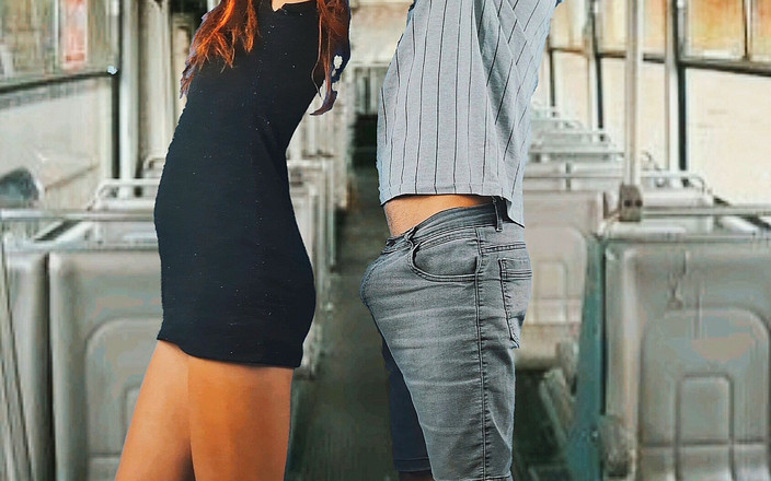 ksalnovinhos: Pelajar sekolah dipukul di dalam bas oleh orang yang tidak...