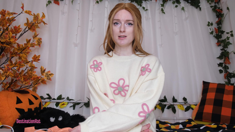 Destination Kat: Peitos tão grandes que eles vão pop