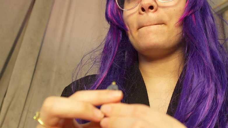 AmayaMori: Сводная сестра великанша унижает крошечного сводного брата