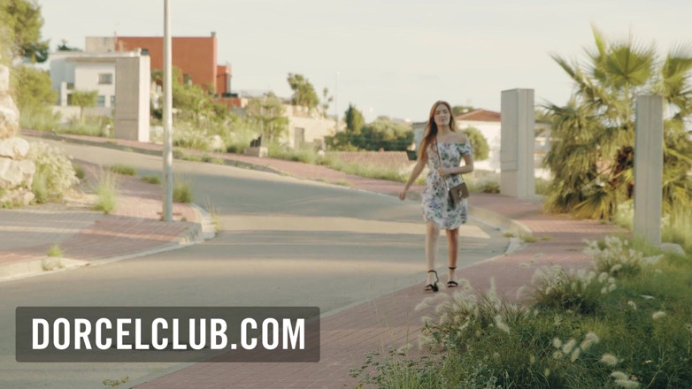 Dorcel Club: Jia Lissa dan Lucy Heart berseronok