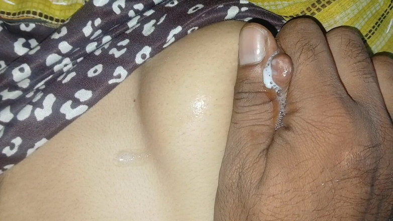 Kimmo: Naughty Bhabhi Ko Pela