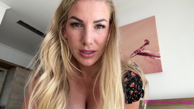 DanielleMaye: POV prázdninové podvádění