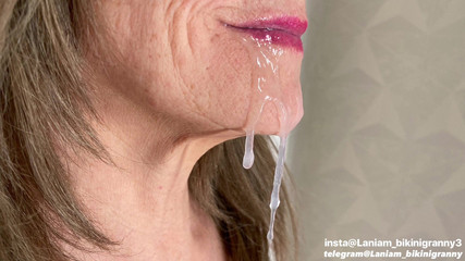 Ladyloveyoung60: Madrastra con garganta profunda, semen en boca drenar bolas fetiche