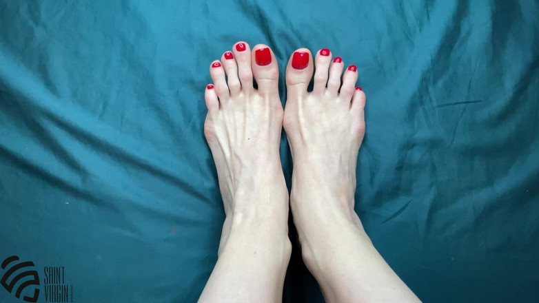 SaintVirginPro: Feticismo del piede e una nuova pedicure in rosso