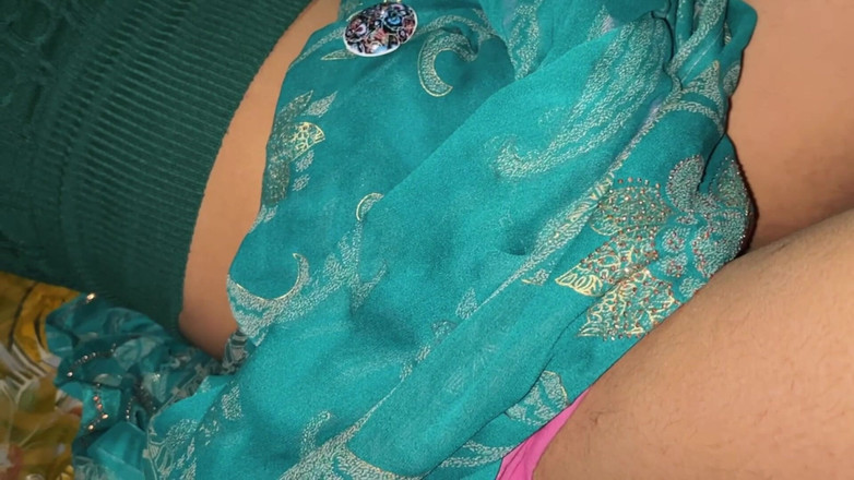 Ritu: Kenikmatan penuh dengan saudara ipar yang seksi