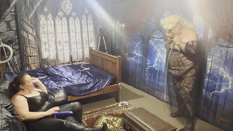 Aaexperiencesltd: Pertemuan domina satana sama miss piggy