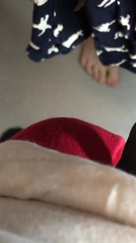 Nějaké sperma v kalhotkách pro moji služku