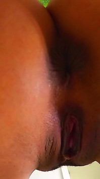 Sophie Pissing & Farting