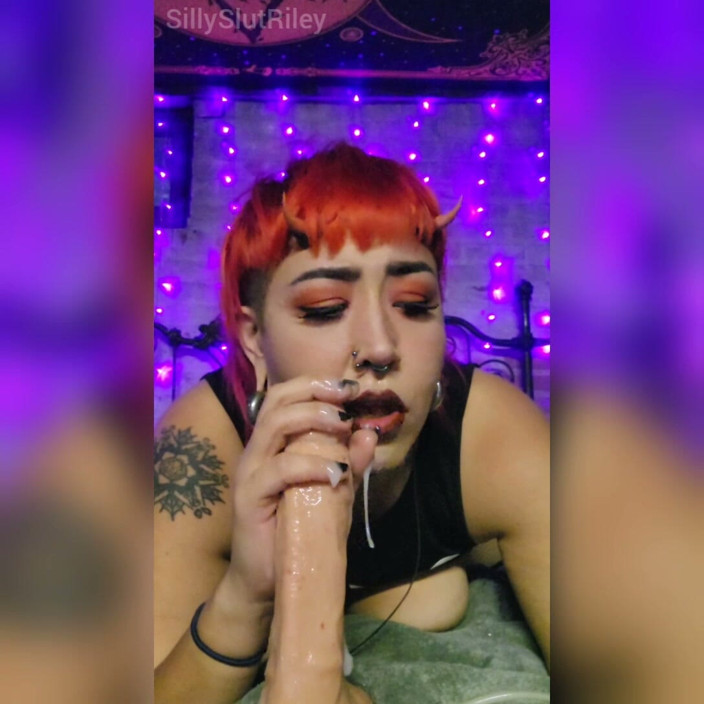 Rotten Riley: Succubus hepsini emiyor